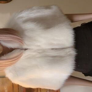Elegant White Faux Fur Capelet.
